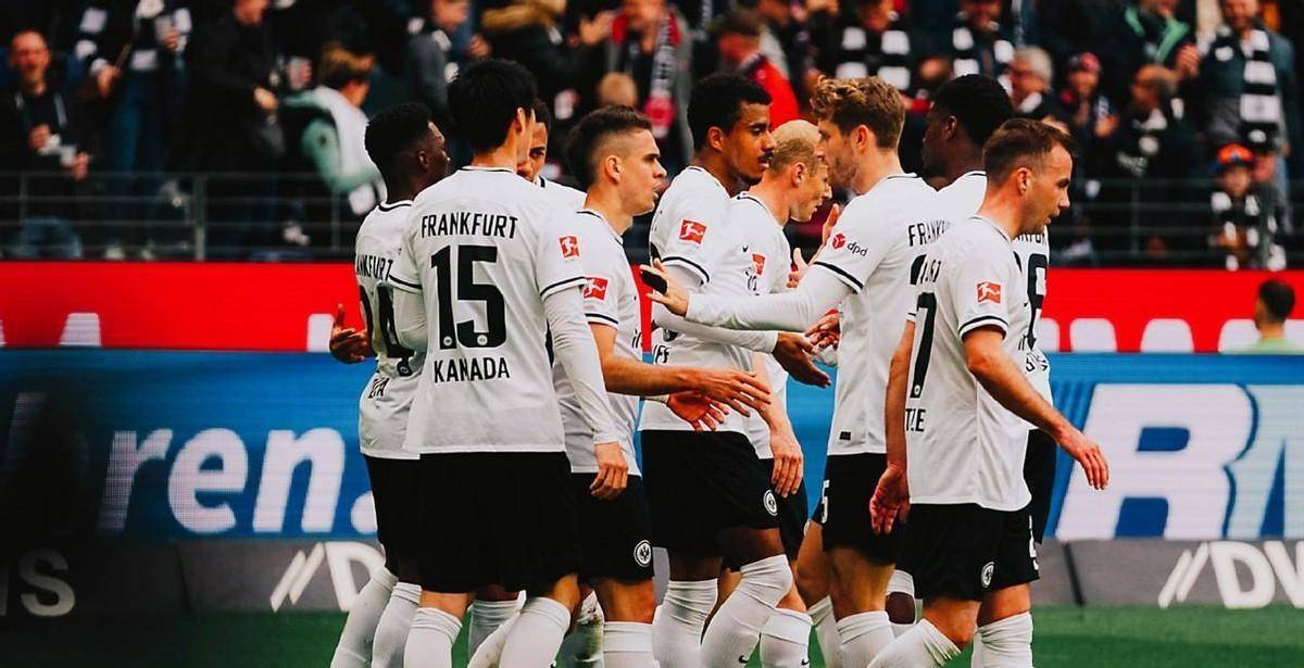 德国足球更衣室矛盾致失败